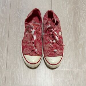 Peter Jackson called and he wants his shoes back
Free shipping